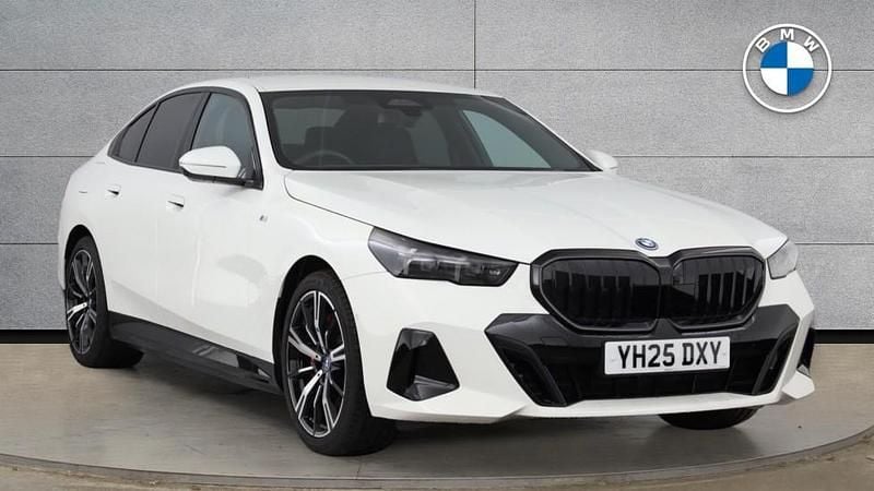 White Used 2025 BMW 550e M Sport | £63,000 (Super price) - Image 1/4