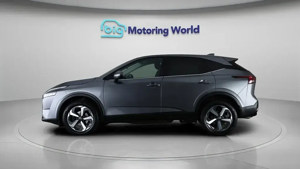 Used Nissan Qashqai N-Connecta 158 HP (116 kW) 2023 Grey SUV