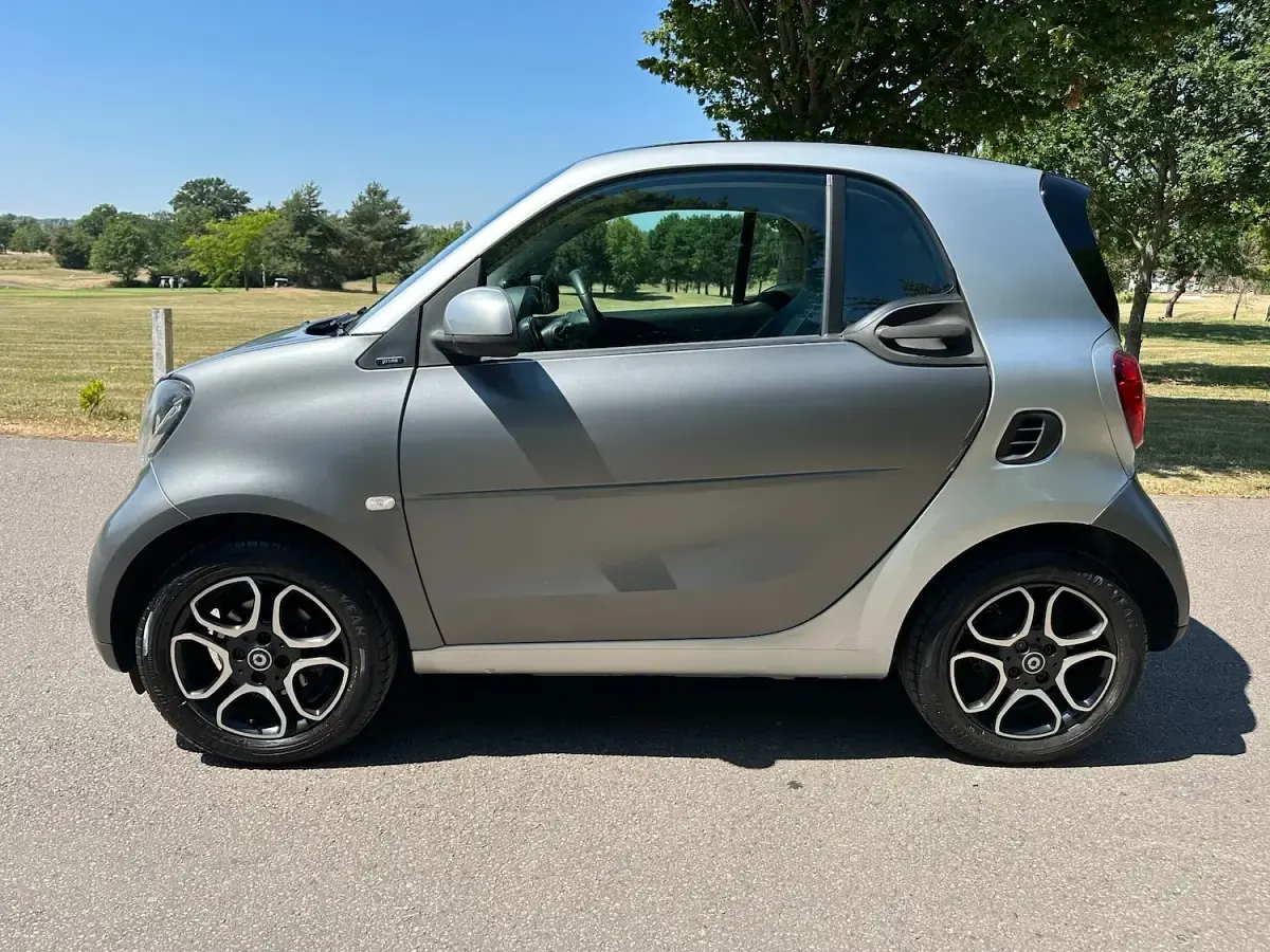 Used Smart ForTwo Coupé Premium 90 HP (66 kW) 2015 Grey Coupe