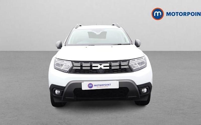 Used Dacia Duster Journey 129 HP (94 kW) 2023 White SUV