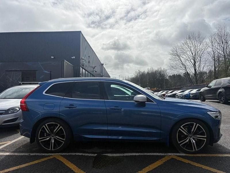 Used Volvo XC60 R-Design Pro 190 HP (139 kW) 2017 Blue SUV