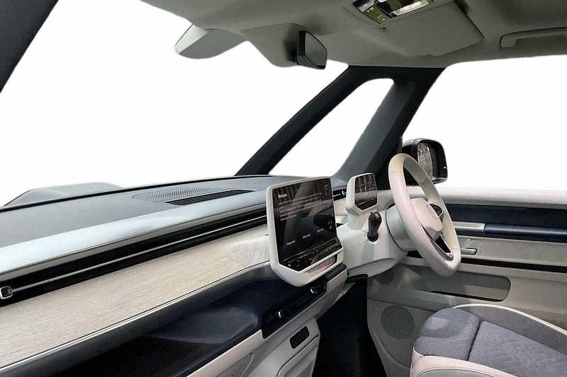 Used VW ID. Buzz Pro 150 kW (204 HP) 2023 Silver MPV