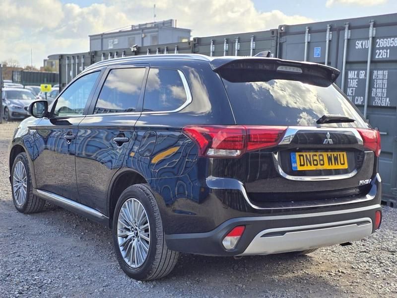 Used Mitsubishi Outlander P-HEV 2018 Black Estate