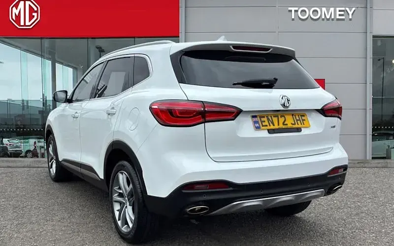 Used MG HS Exclusive 162 HP (119 kW) 2023 White SUV