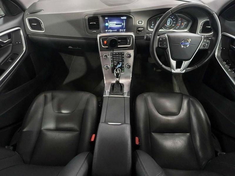 Used Volvo V60 SE 190 HP (139 kW) 2017 Grey Estate