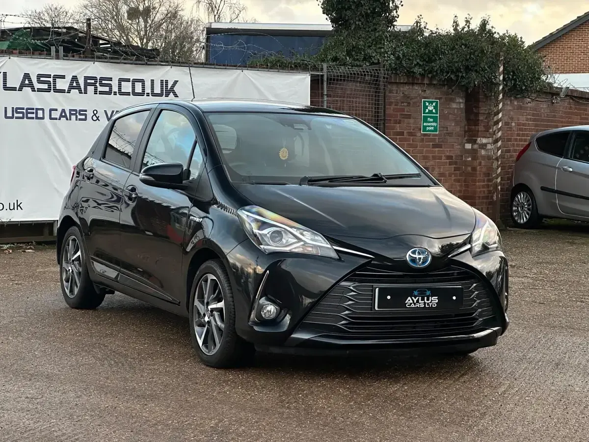 Used Toyota Yaris Hybrid 2020 Black Hatchback
