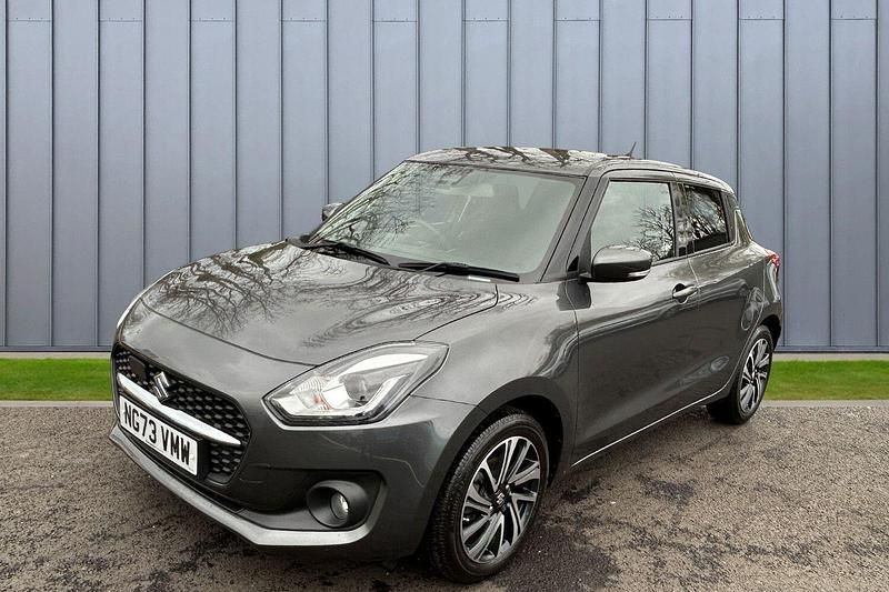 Usado Suzuki Swift SZ5 2024 Cinzento Citadino