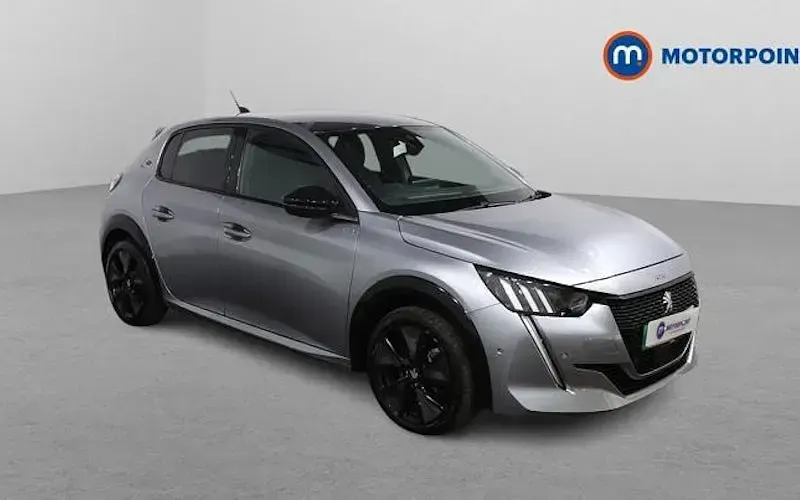 Usado Peugeot e-208 GTi 100 kW (136 CV) 2023 Utilitario
