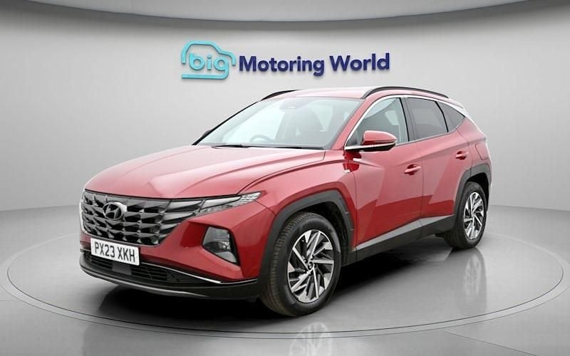 Used Hyundai Tucson Premium 180 HP (132 kW) 2023 Red SUV