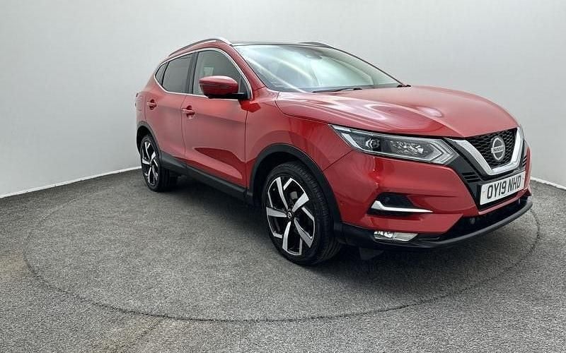 Used Nissan Qashqai Tekna 140 HP (102 kW) 2019 Red SUV