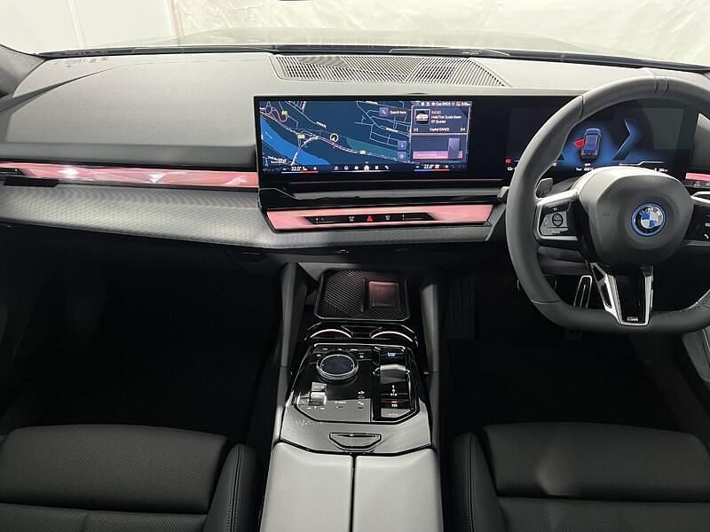 Used BMW i5 M Sport 250 kW (340 HP) 2025 Black Sedan