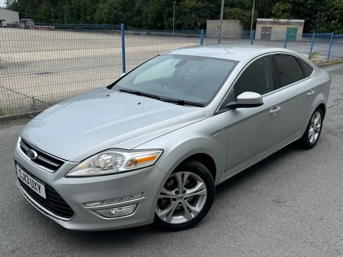 Used Ford Mondeo Titanium X 2013 Silver Hatchback