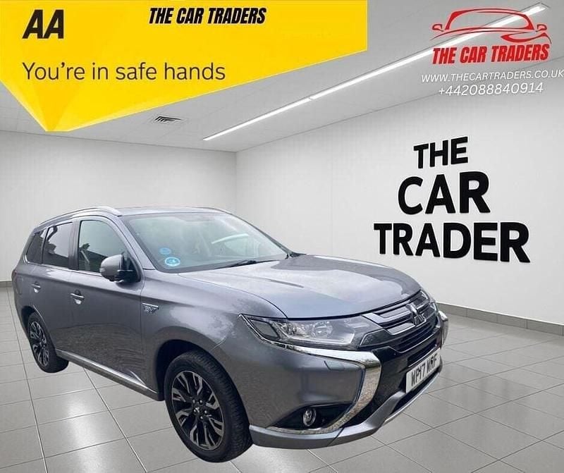 Grey Used 2017 Mitsubishi Outlander P-HEV SUV | £10,888 (Fair price) - Image 1/3