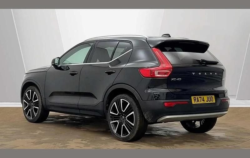 Used Volvo XC40 Ultra 194 HP (142 kW) 2025 Black SUV