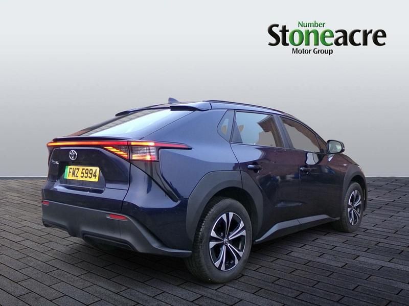 Used Toyota bZ4X PURE 150 kW (204 HP) 2024 Blue SUV