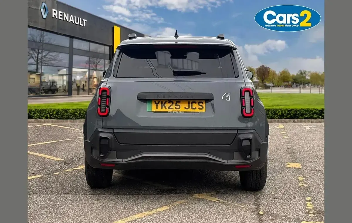 New Renault R4 Komfort 110 kW (150 HP) 2025 Grey SUV
