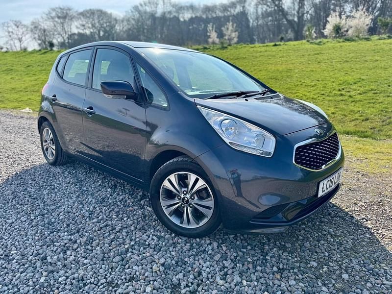 Used Kia Venga 90 HP (66 kW) 2018 Silver Hatchback