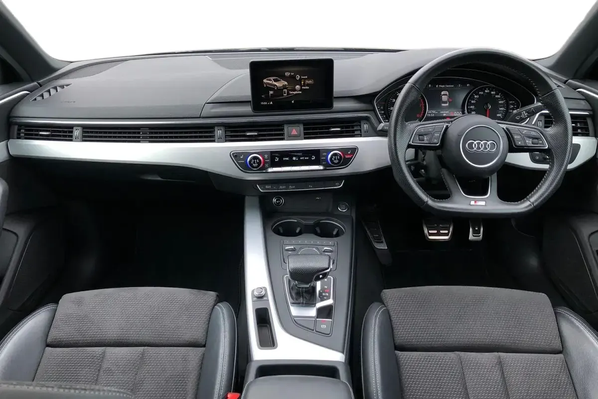 Used Audi A4 S-Line 150 HP (110 kW) 2018 Blue Sedan