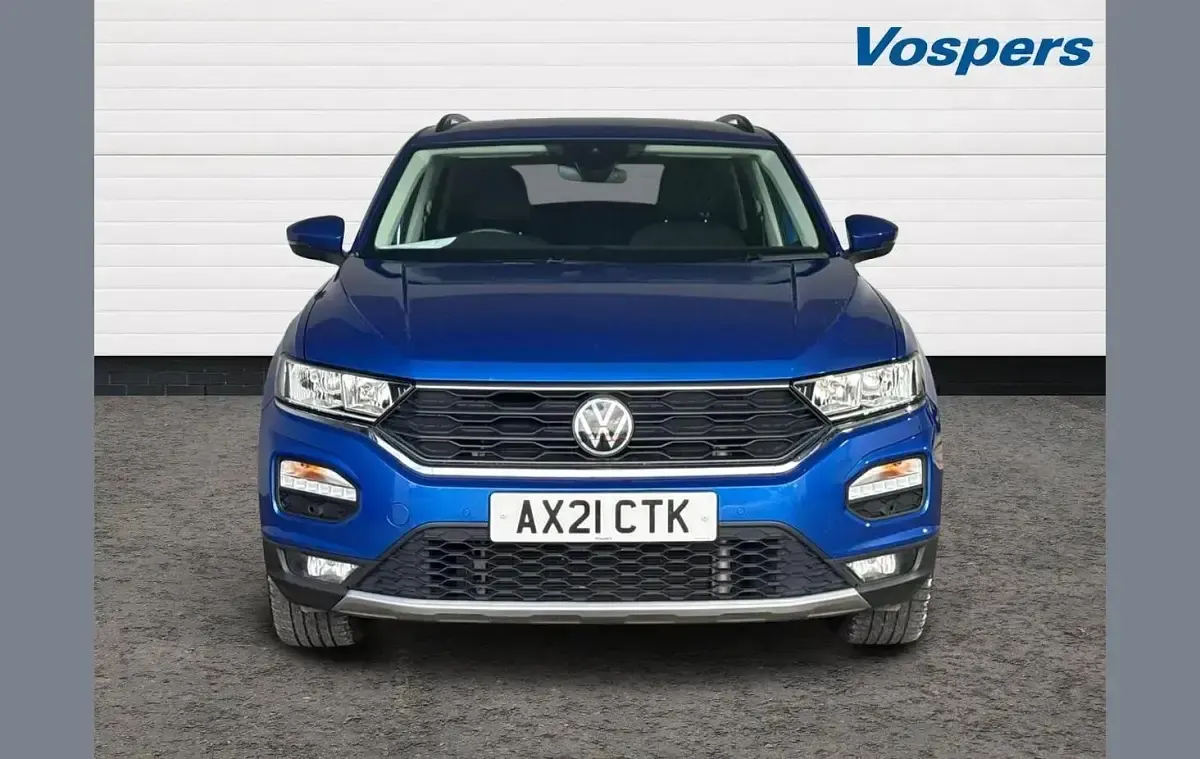 Used VW T-Roc Active 150 HP (110 kW) 2021 Blue SUV