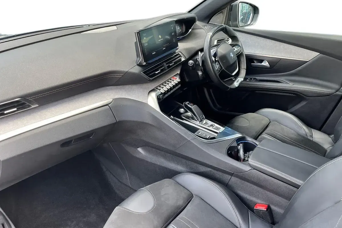Used Peugeot 3008 Premium 131 HP (96 kW) 2021 Blue SUV