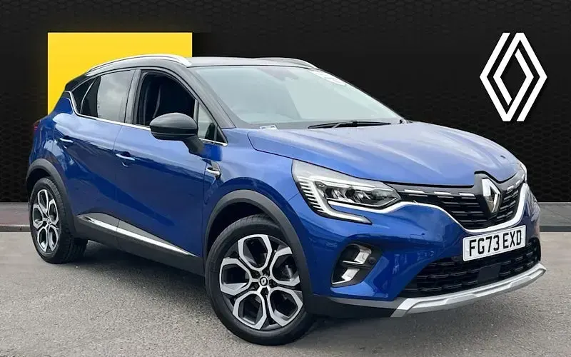 Second-hand Renault Captur Techno 91 CP (66 kW) 2023 Negru SUV