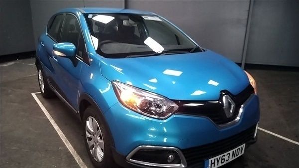 Blue Used 2013 Renault Captur Expression+ SUV | £4,249 (Fair price) - Image 1/1
