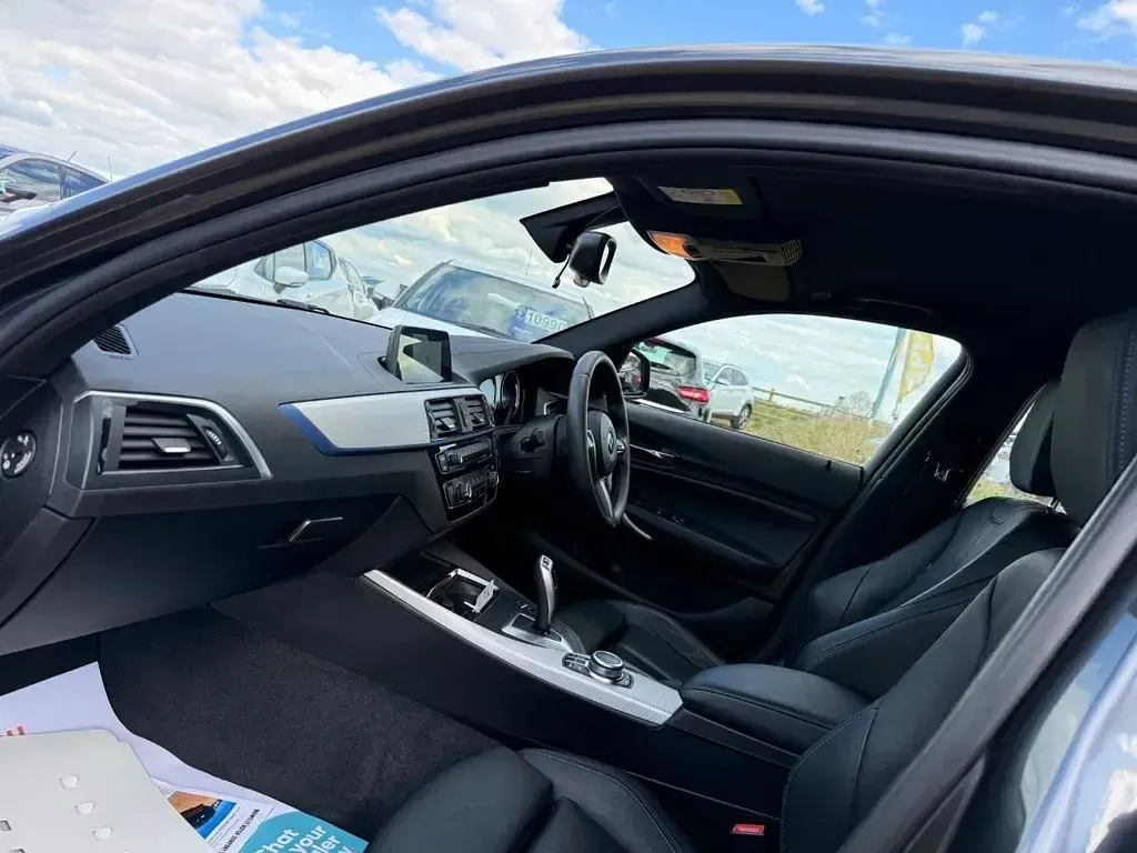 Used BMW 118 M Sport 150 HP (110 kW) 2019 Grey Hatchback
