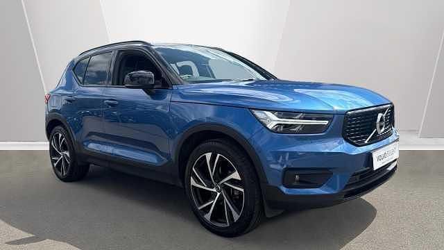 Used 2020 Volvo XC40 R-Design SUV | £18,695 (Fair price) - Image 1/3