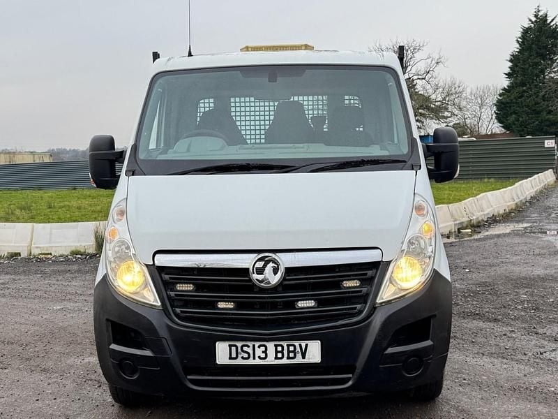Used Vauxhall Movano 125 HP (91 kW) 2013 White MPV
