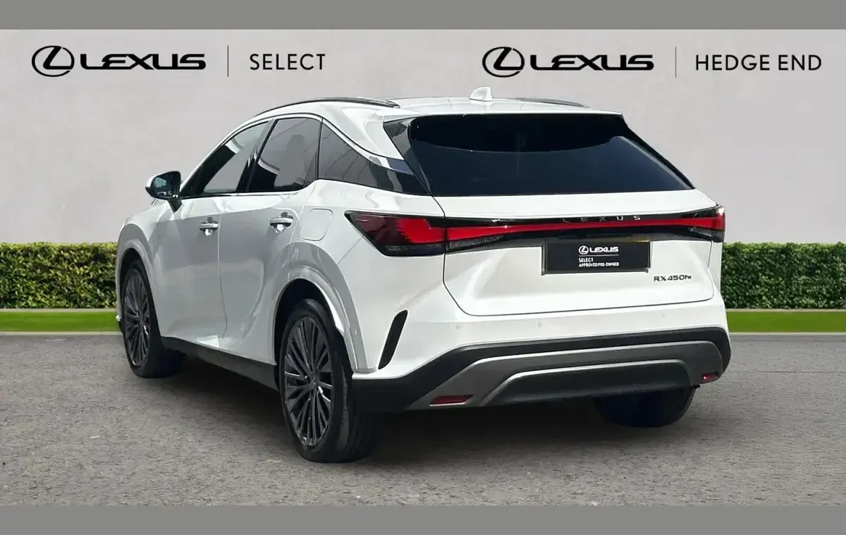 Used Lexus RX450h+ 304 HP (223 kW) 2024 White SUV