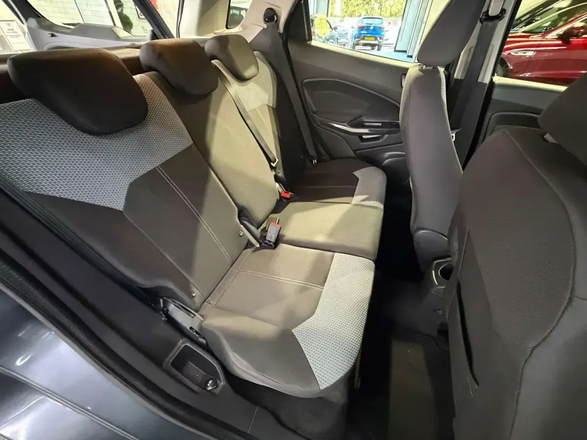 Used Ford Ecosport Zetec 125 HP (91 kW) 2017 Grey SUV