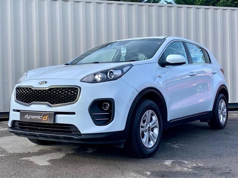 White Used 2018 Kia Sportage SUV | £7,190 (Good price) - Image 1/3