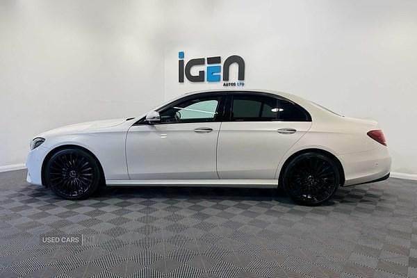 Used Mercedes E220 AMG Line Premium Plus 194 HP (142 kW) 2018 White Sedan