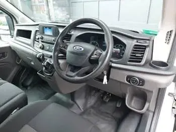 Used Ford Transit 130 HP (95 kW) 2022 White Hatchback