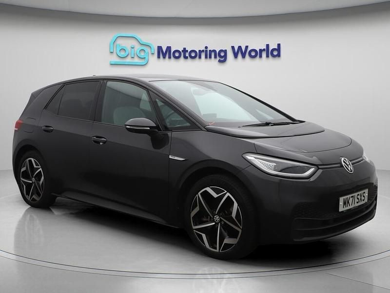 Grey Used 2021 VW ID.3 Pro Performance Hatchback | £17,100 (A bit pricey) - Image 1/4