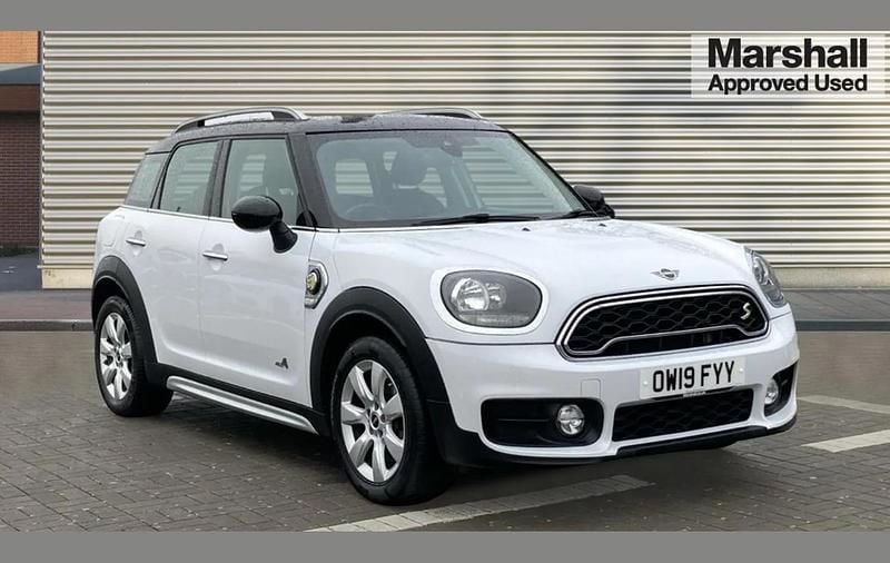Used Mini Cooper S Countryman 221 HP (162 kW) 2019 White SUV