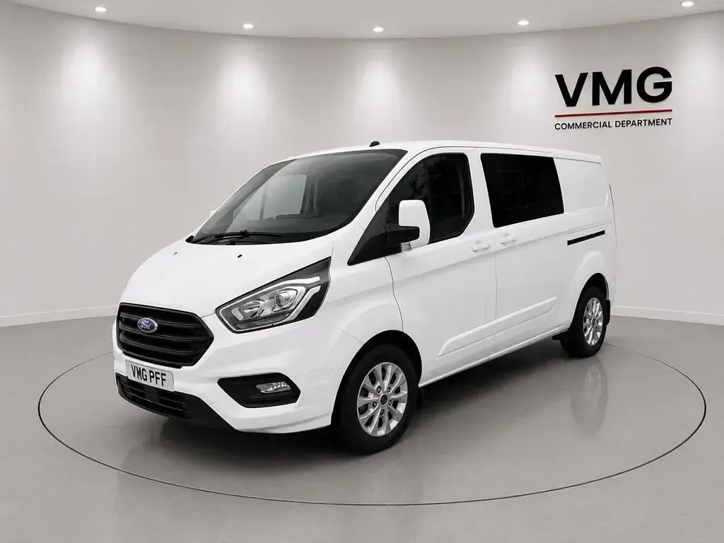 Used Ford Transit Custom Limited 130 HP (95 kW) 2018 White Van