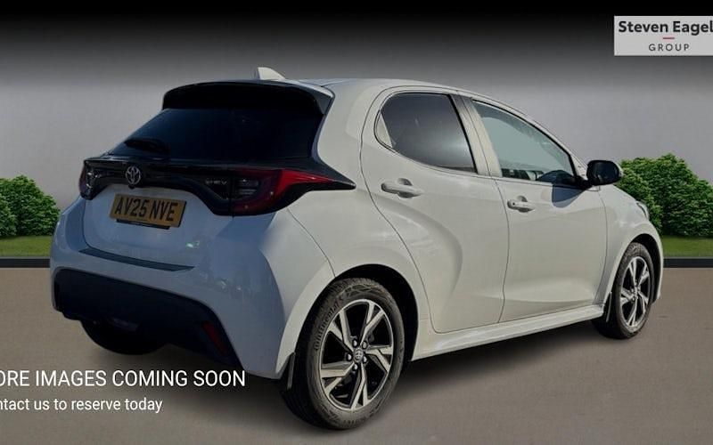 Used Toyota Yaris Hybrid Design 116 HP (85 kW) 2026 Hatchback