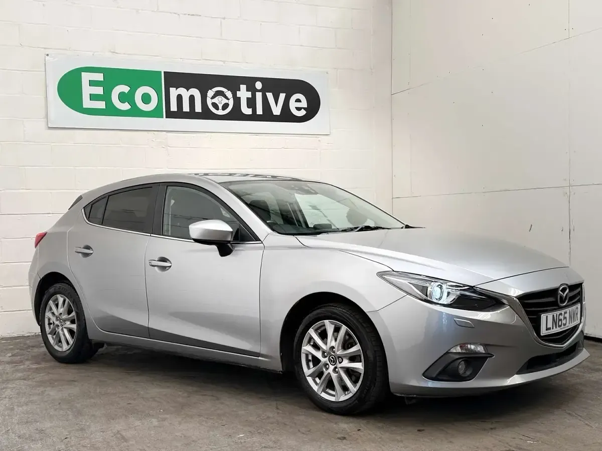 Used Mazda 3 165 HP (121 kW) 2015 Silver Hatchback