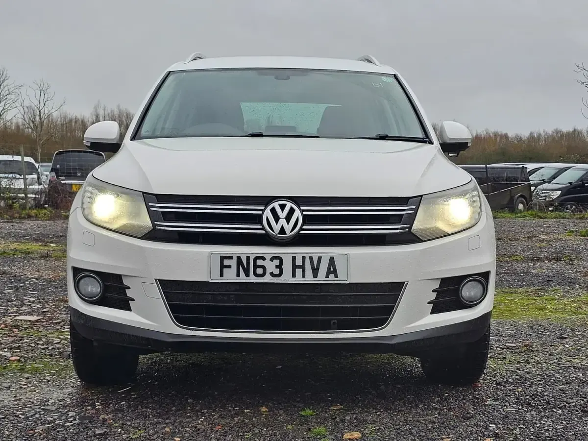 Used VW Tiguan SE 2025 White SUV