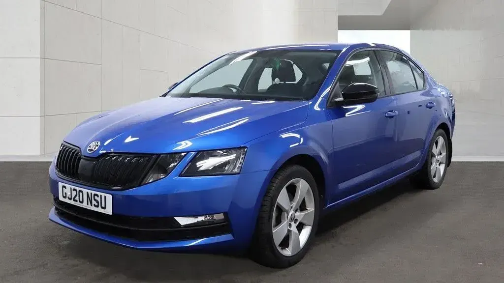 Used Skoda Octavia SE Drive 150 HP (110 kW) 2020 Blue Hatchback
