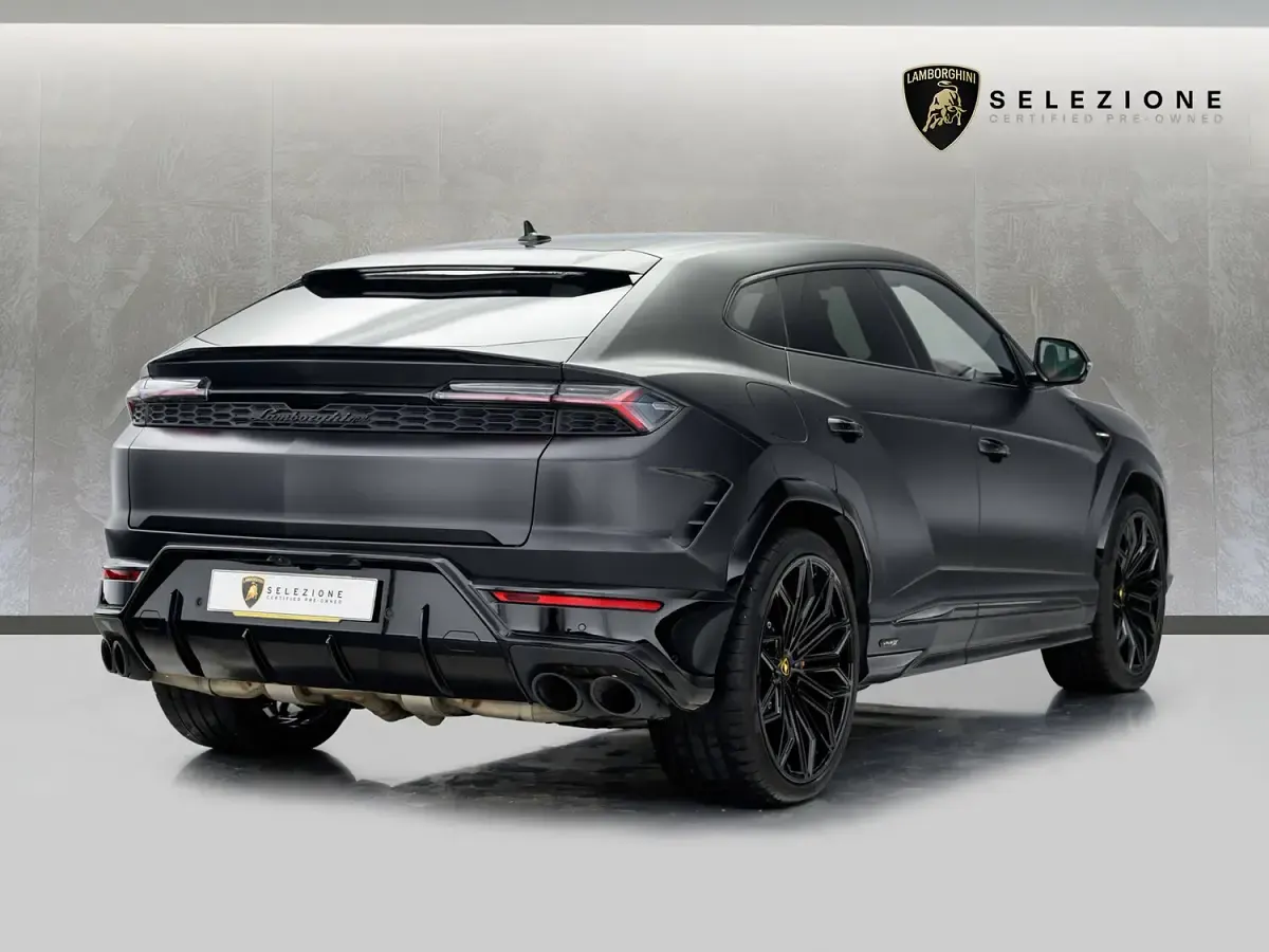 Used Lamborghini Urus 800 HP (588 kW) 2025 Black SUV