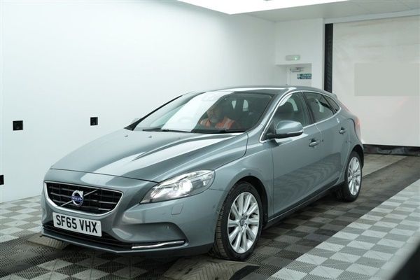 Grey Used 2015 Volvo V40 SE Lux Estate | £9,495 (Fair price) - Image 1/1