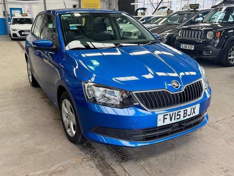 Used Skoda Fabia SE 90 HP (66 kW) 2015 Blue Hatchback