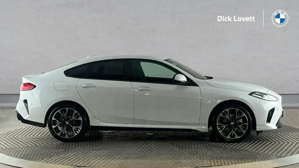 Used BMW 220 M Sport 168 HP (123 kW) 2026 White Coupe