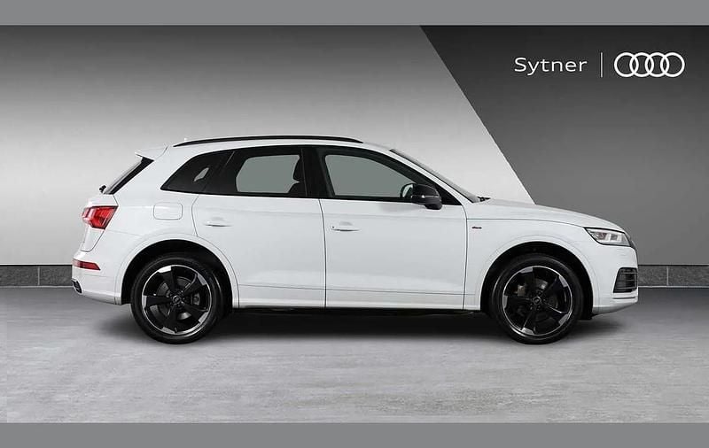 Used Audi Q5 Black Edition 241 HP (177 kW) 2020 White SUV
