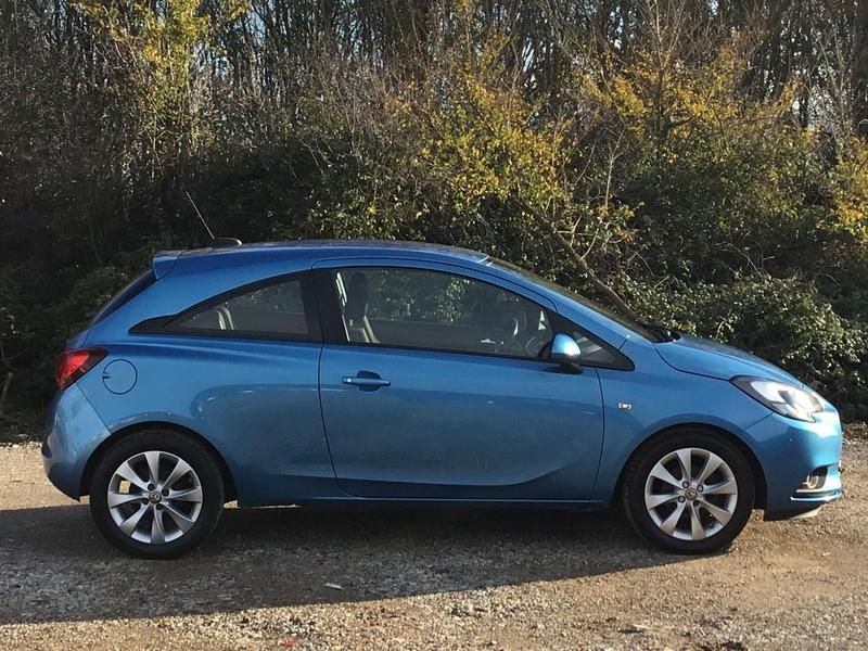 Used Vauxhall Corsa 2017 Blue Hatchback