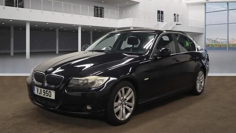 Begagnad BMW 325 2009 Svart Sedan