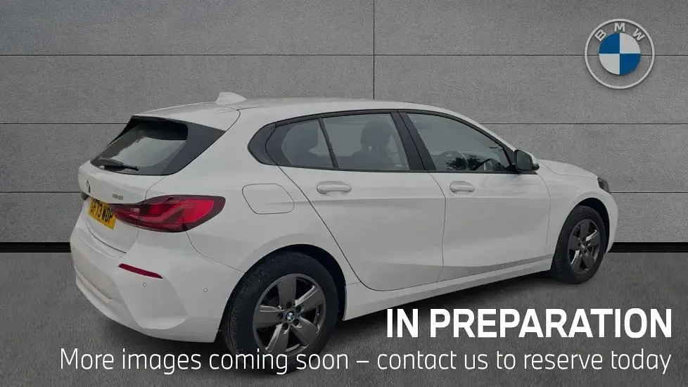 Used BMW 118 Sport Line 134 HP (98 kW) 2023 White