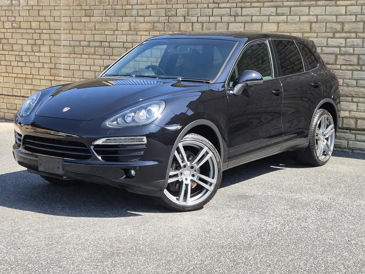 Used Porsche Cayenne 2014 Black SUV